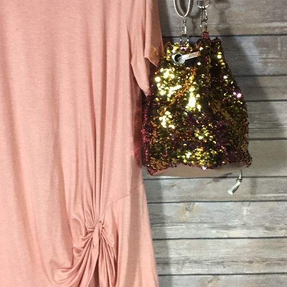 Pink Gold metallic mermaid sequin mini bucket bag - Picture 5 of 5